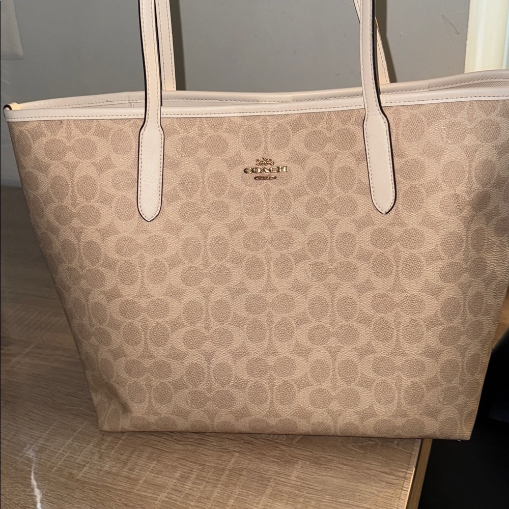 Coach Light Beige Signature Tote